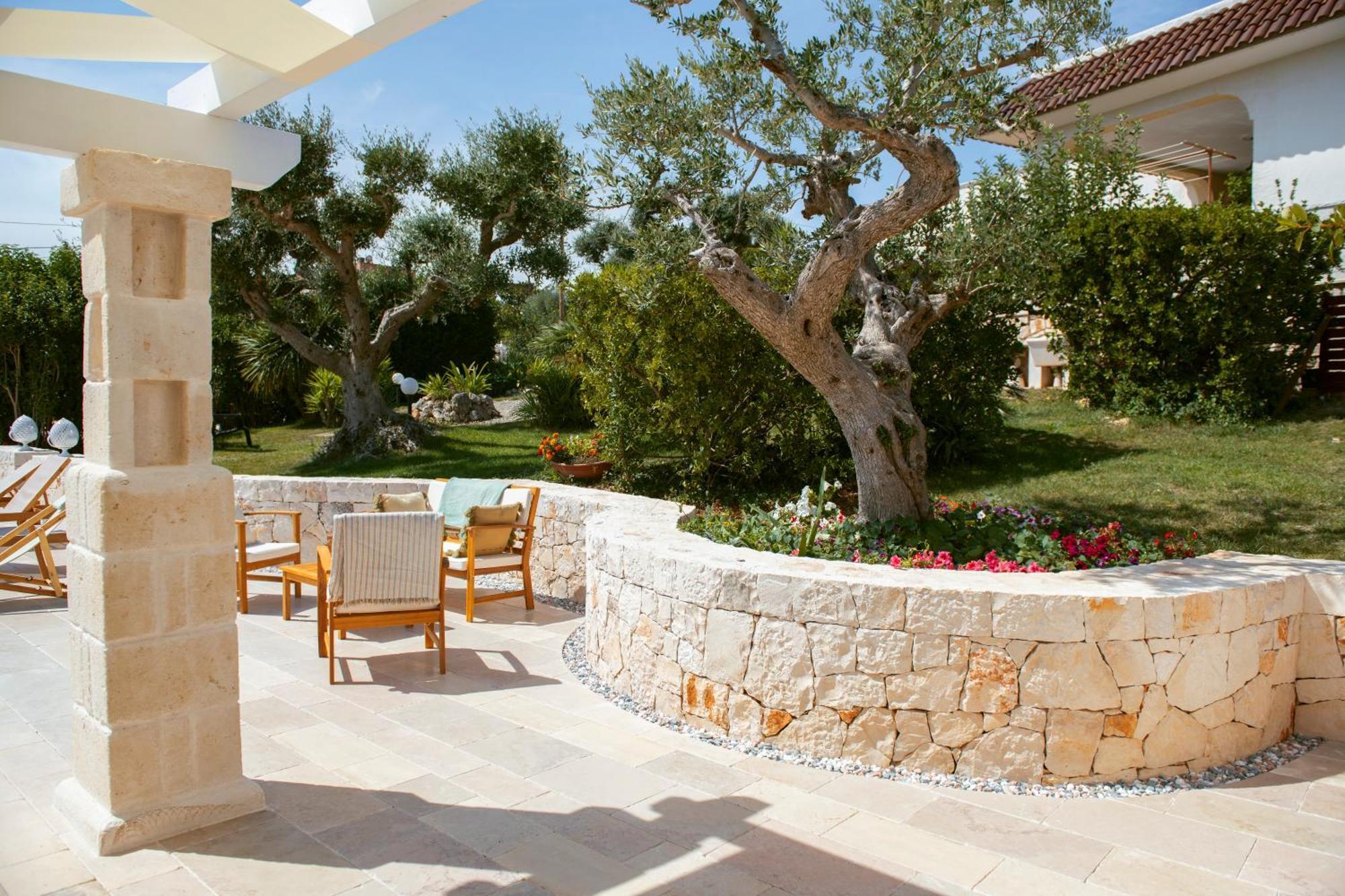Holiday Home Cosimo Locorotondo Exterior photo