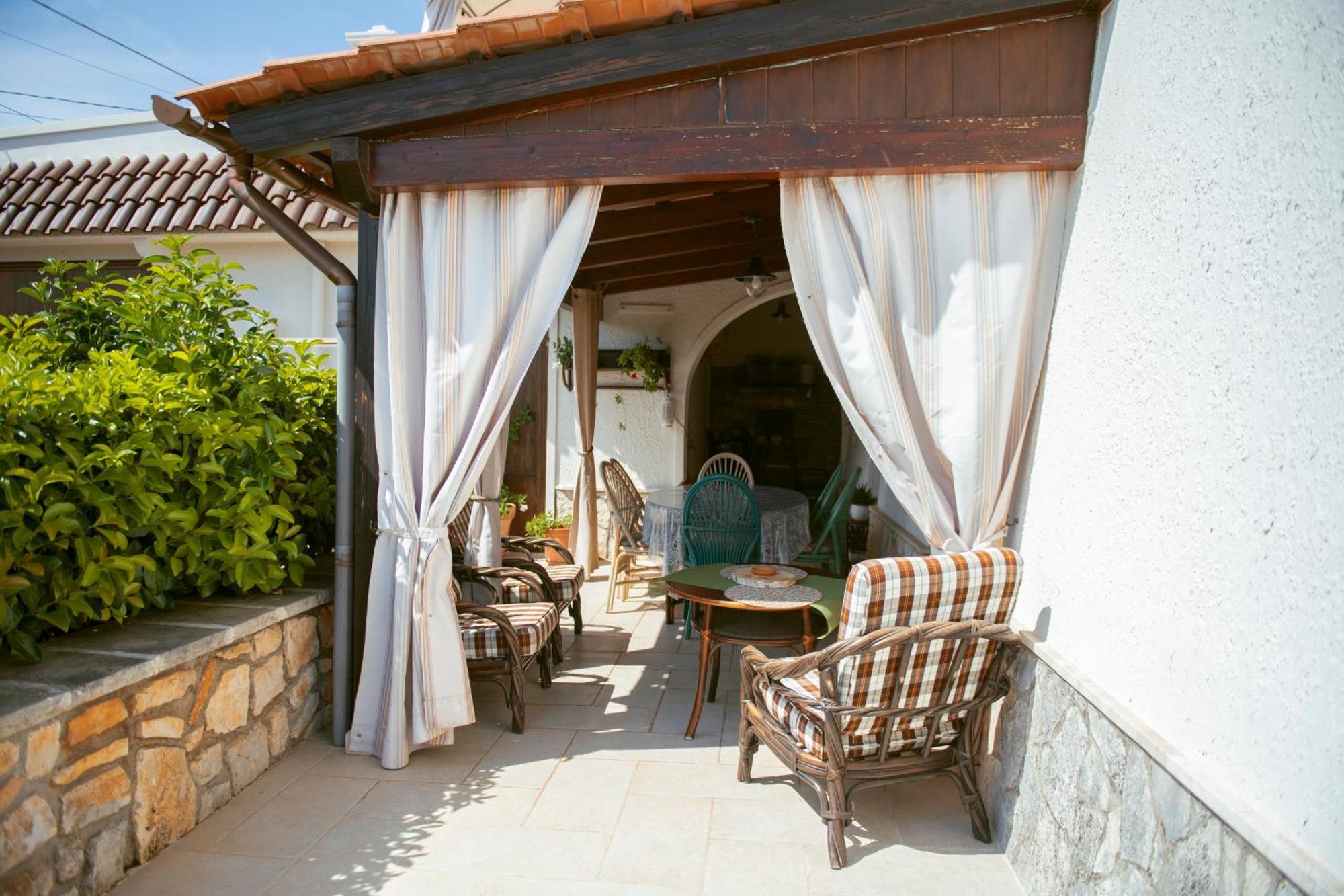 Holiday Home Cosimo Locorotondo Exterior photo