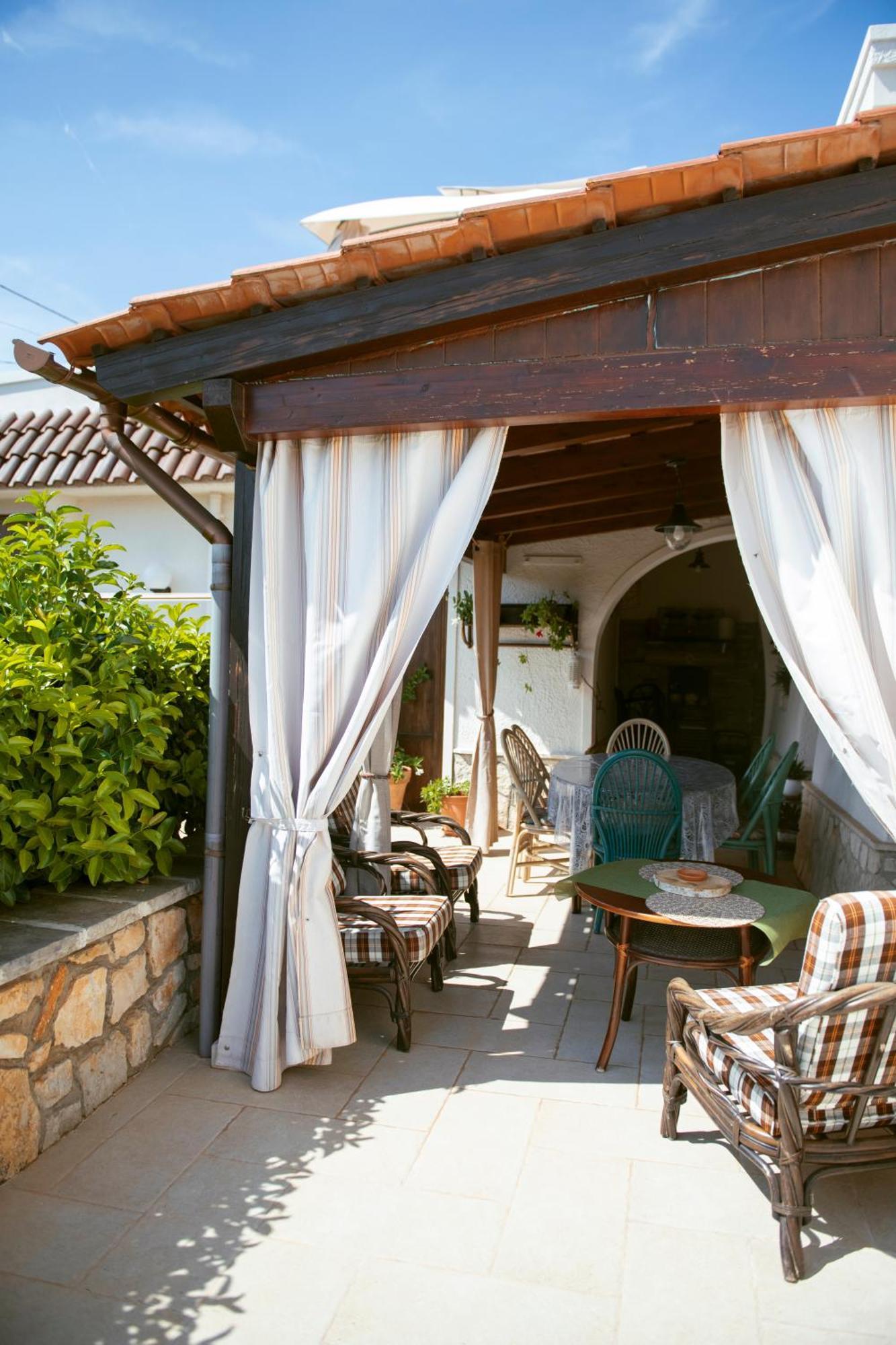 Holiday Home Cosimo Locorotondo Exterior photo