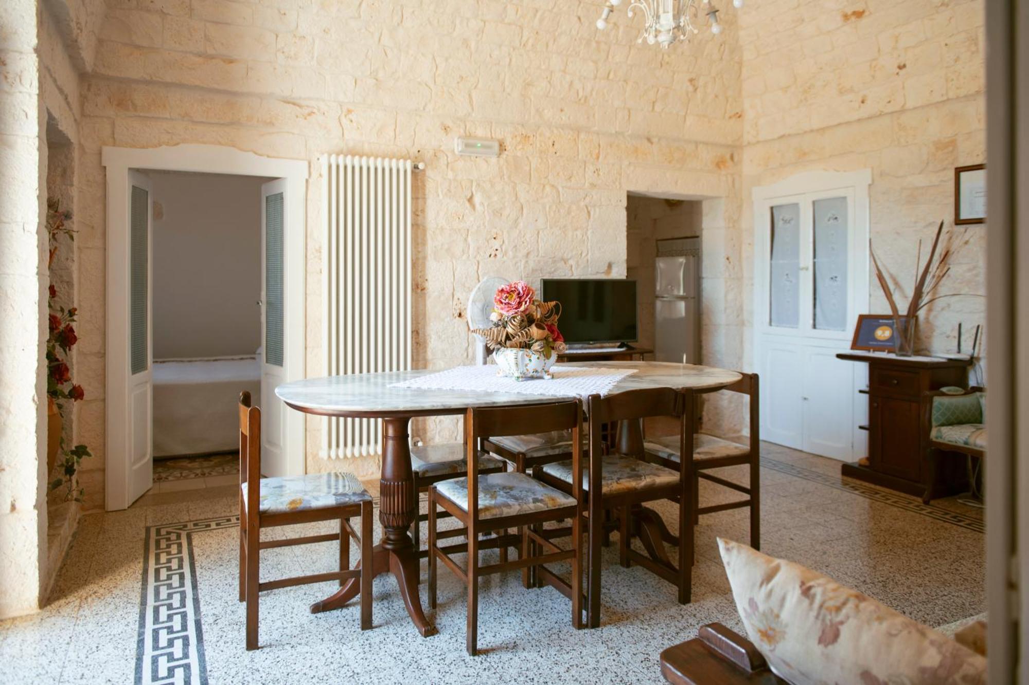 Holiday Home Cosimo Locorotondo Exterior photo